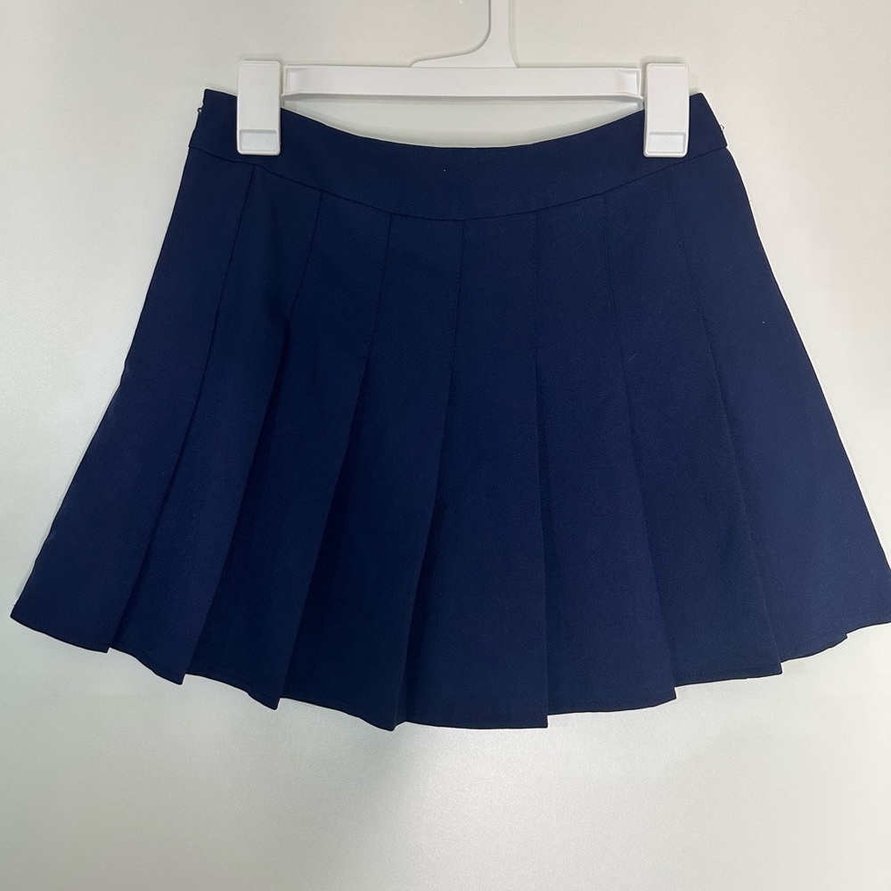 Uniform pleated navy Skort Medium